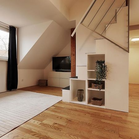 Homiestay City-Apartment, Balkon & Parkplatz Wurtzbourg Extérieur photo